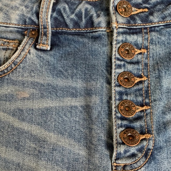 Lucky Brand High-Rise Tomboy Boyfriend Jeans - Picture 5 of 8